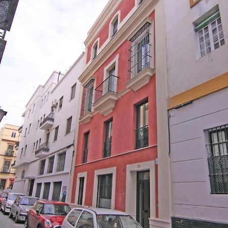 Apartamentos Living Sevilla Centro Maestranza Номер фото