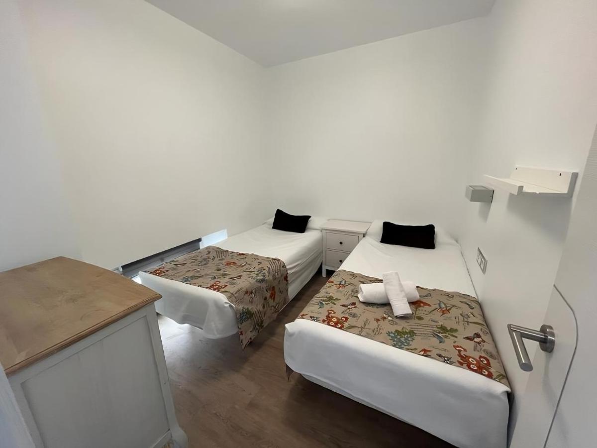 Apartamentos Living Sevilla Centro Maestranza Екстер'єр фото