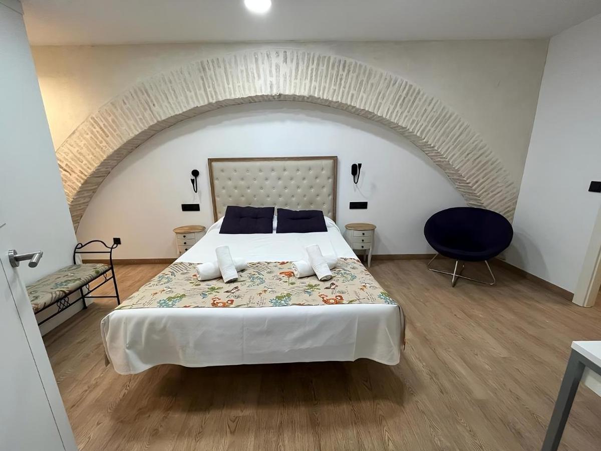 Apartamentos Living Sevilla Centro Maestranza Екстер'єр фото