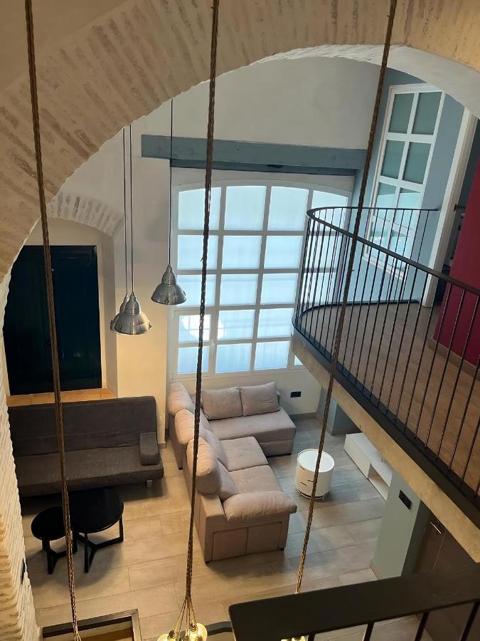 Apartamentos Living Sevilla Centro Maestranza Екстер'єр фото