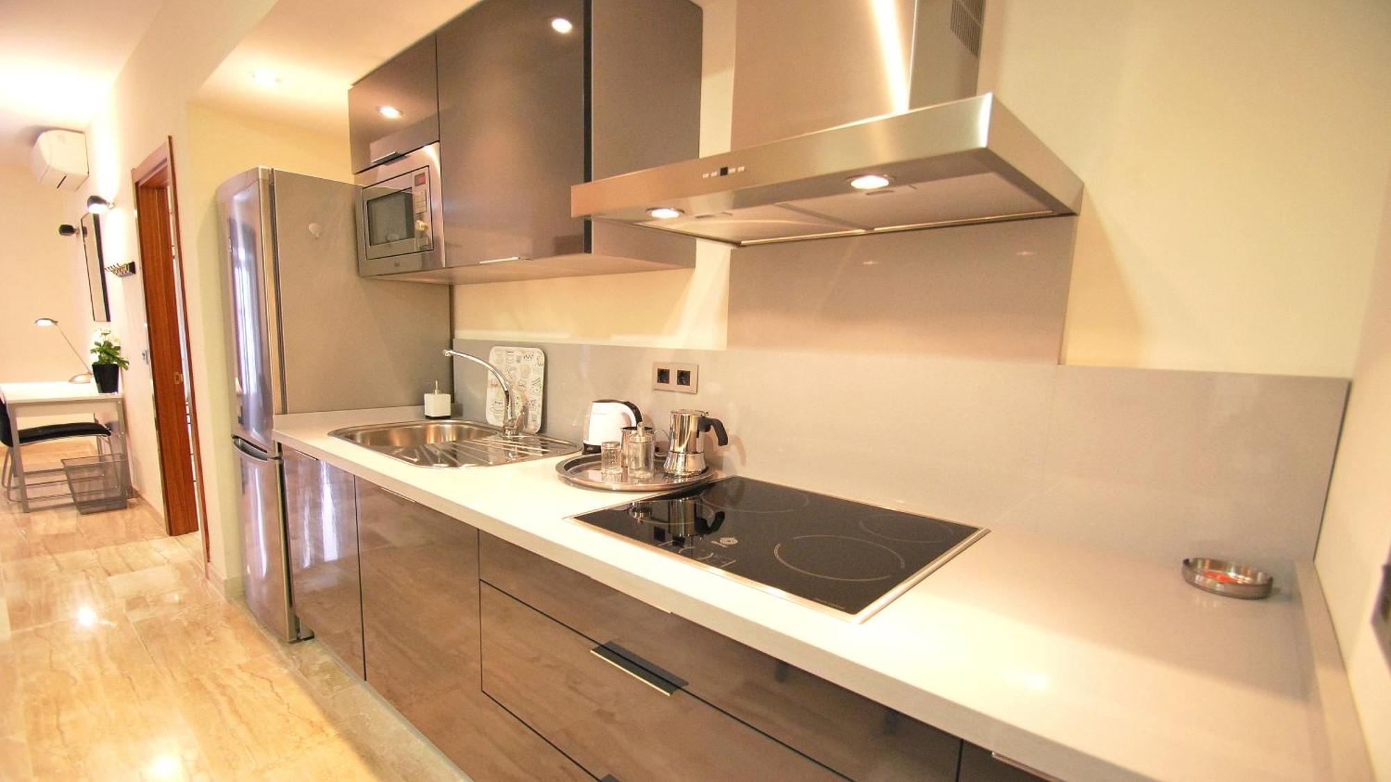 Apartamentos Living Sevilla Centro Maestranza Екстер'єр фото
